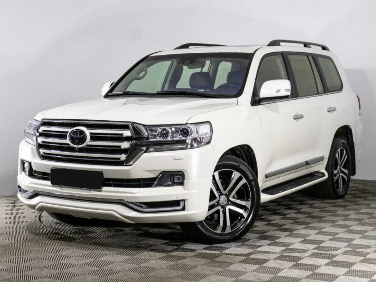 Купить Toyota Land Cruiser с пробегом. Посмотреть фото