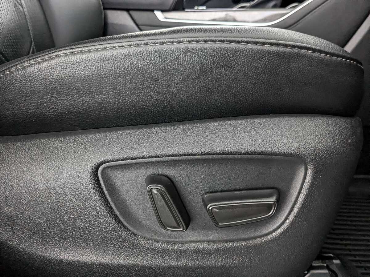 Купить Toyota Highlander с пробегом. Фото: #26