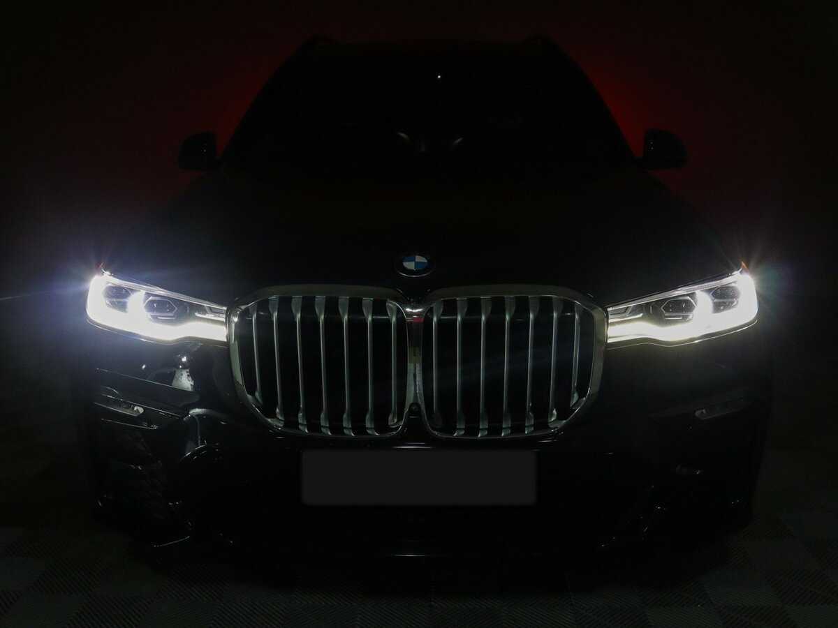 Купить BMW X7 с пробегом. Фото: #20