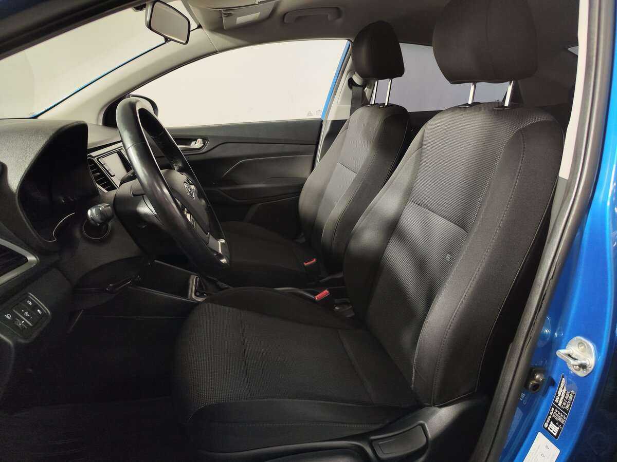 Купить Hyundai Solaris с пробегом. Фото: #5
