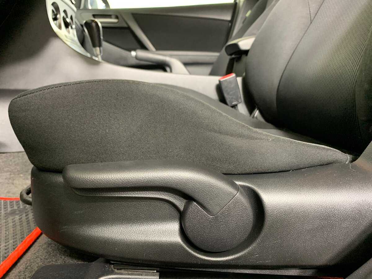 Купить Mazda 3 с пробегом. Фото: #16