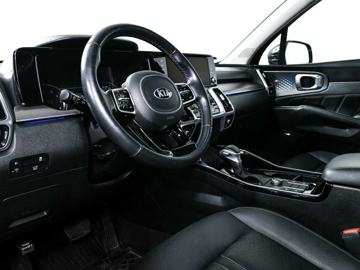 Купить Kia Sorento с пробегом. Фото: #11
