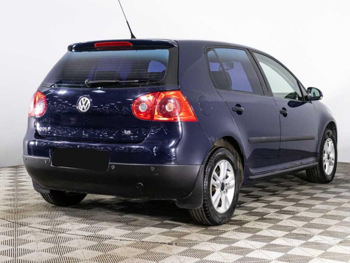 Купить Volkswagen Golf с пробегом. Фото: #4