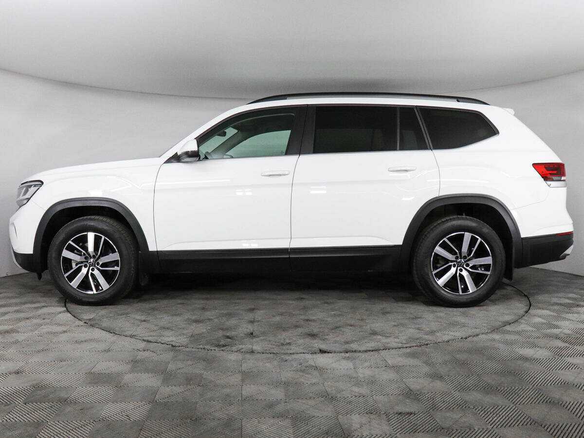 Купить Volkswagen Teramont с пробегом. Фото: #7