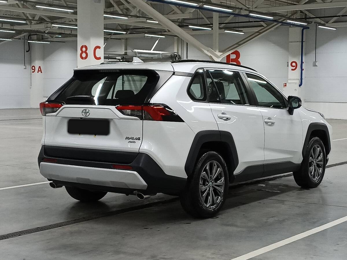 Купить Toyota RAV4 с пробегом. Фото: #4