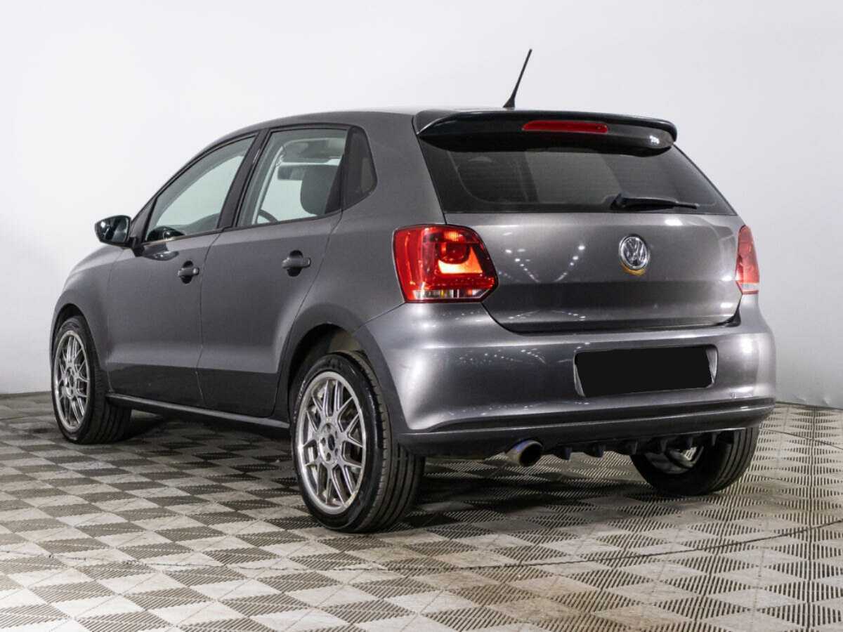 Купить Volkswagen Polo с пробегом. Фото: #6
