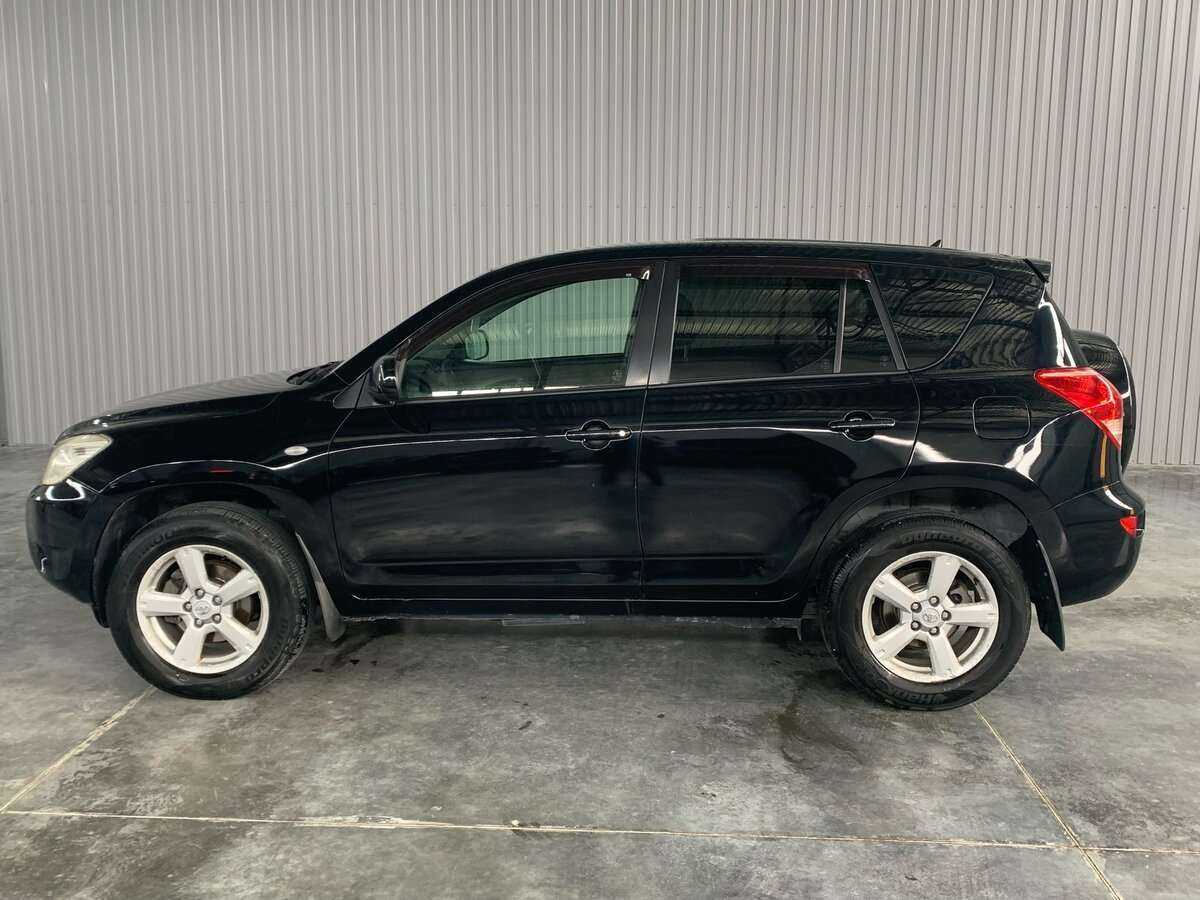 Купить Toyota RAV4 с пробегом. Фото: #6
