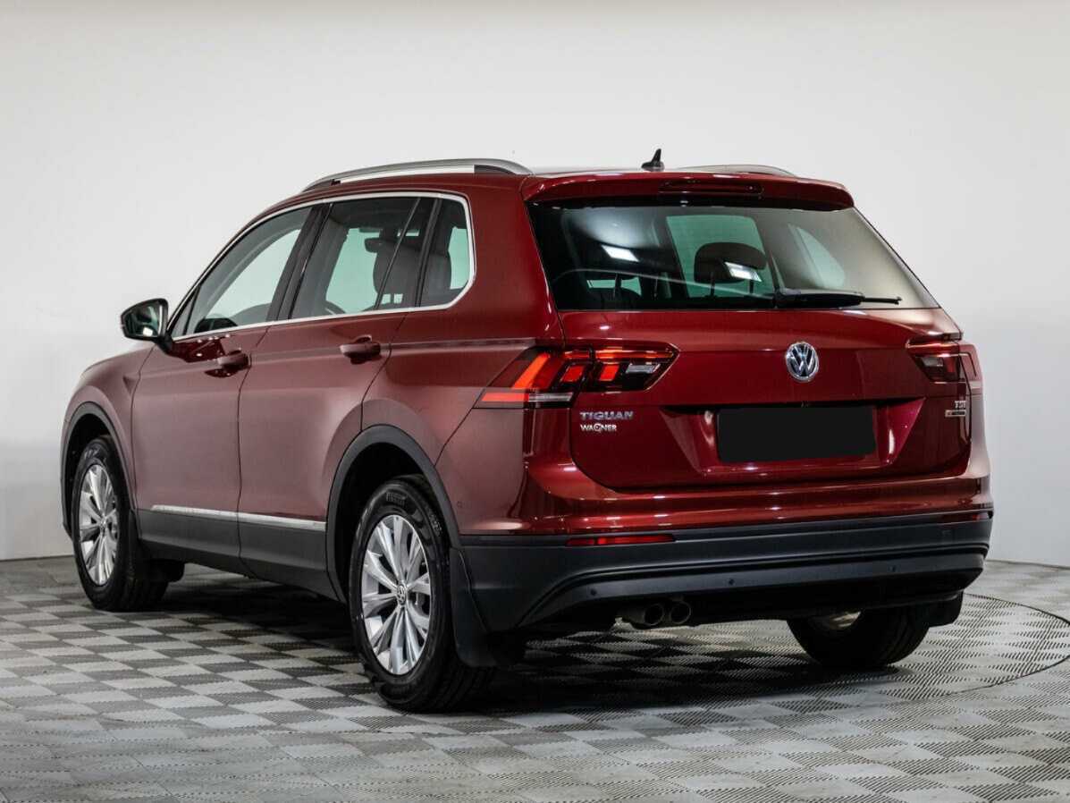 Купить Volkswagen Tiguan с пробегом. Фото: #6