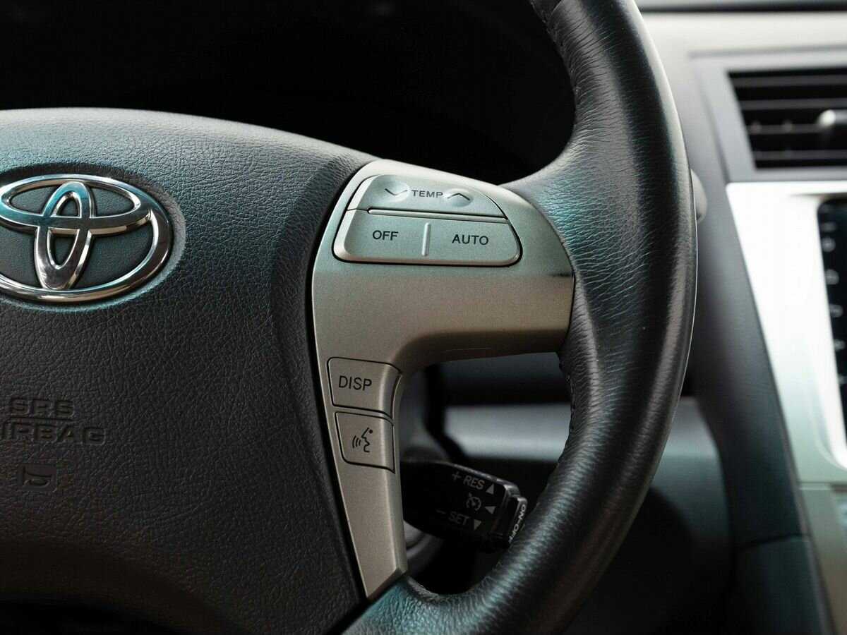 Купить Toyota Camry с пробегом. Фото: #15