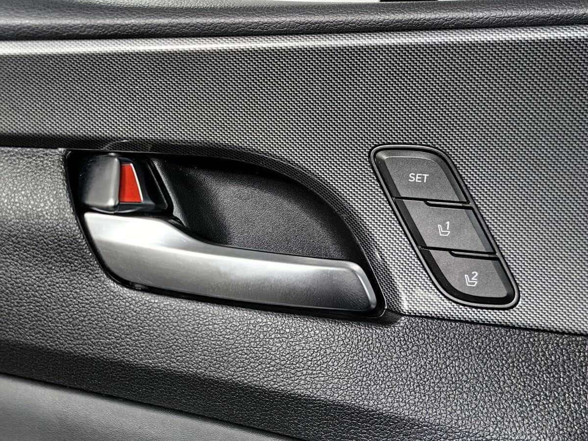 Купить Hyundai Santa Fe с пробегом. Фото: #15