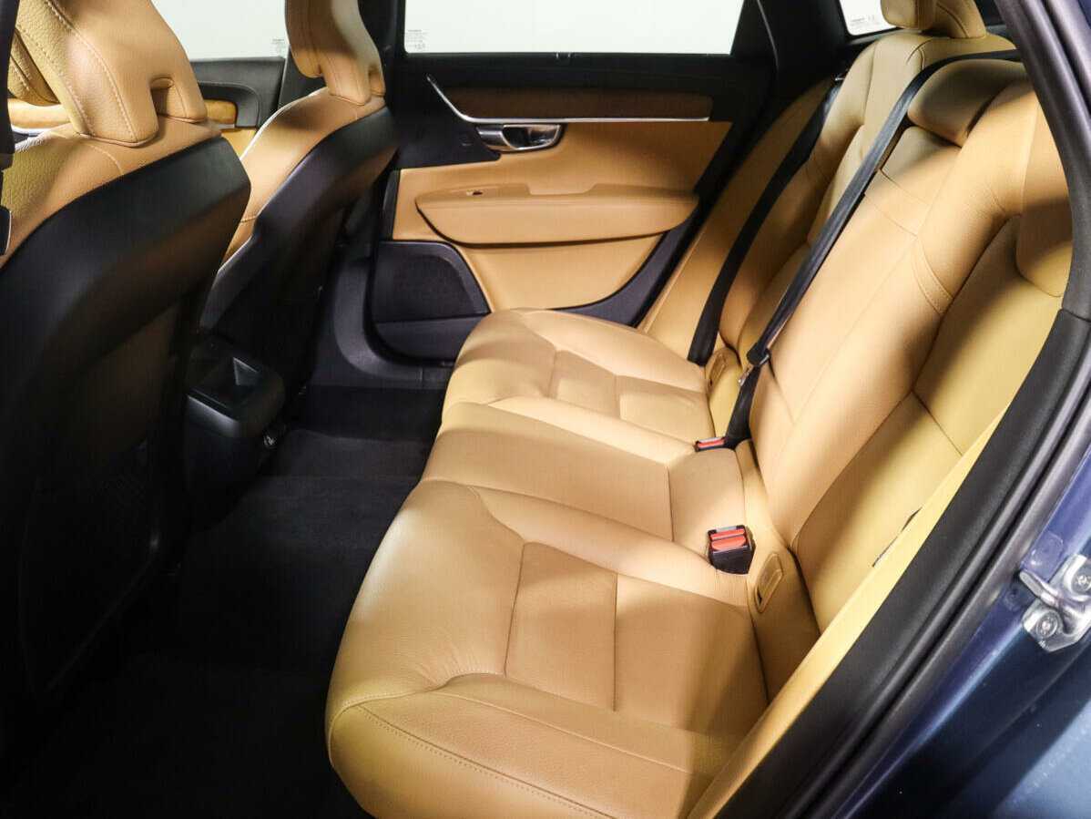 Купить Volvo S90 с пробегом. Фото: #7