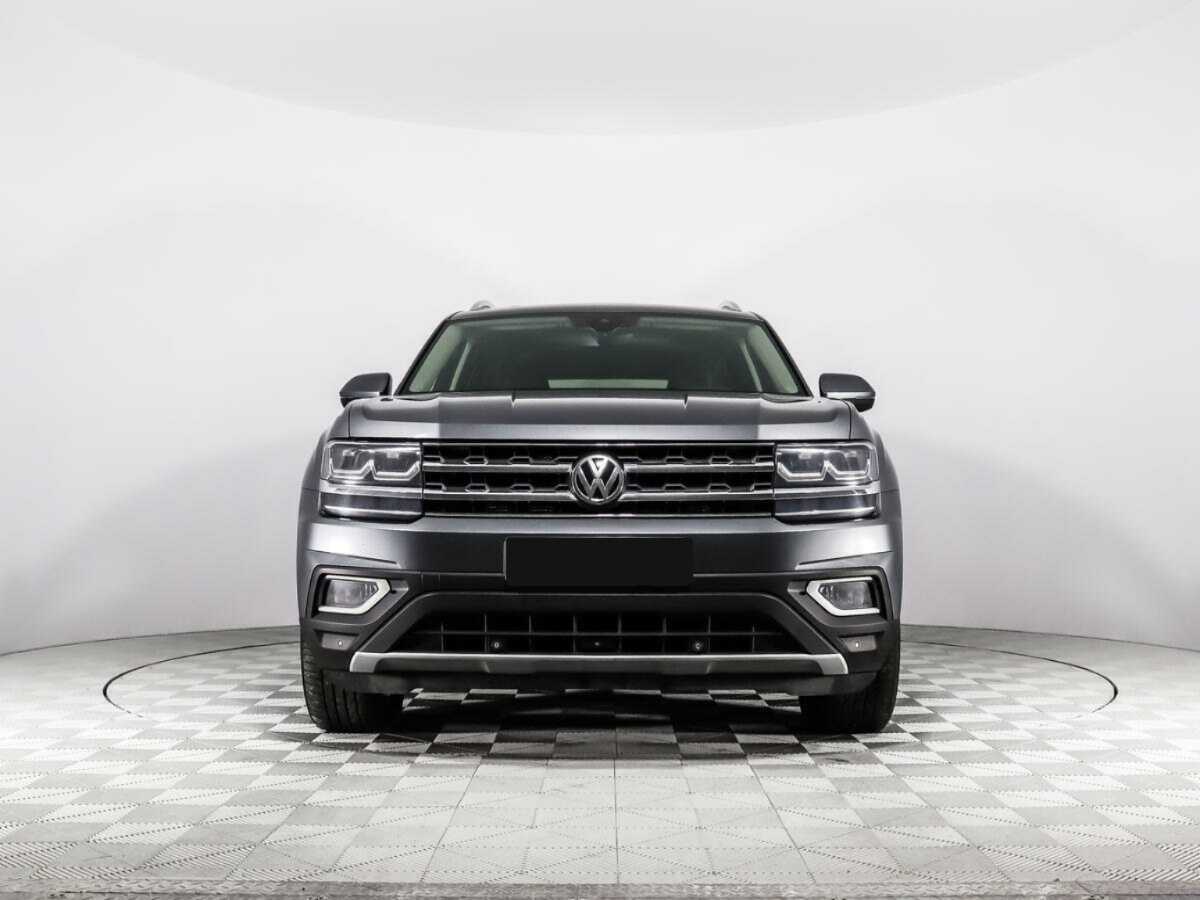 Купить Volkswagen Teramont с пробегом. Фото: #1