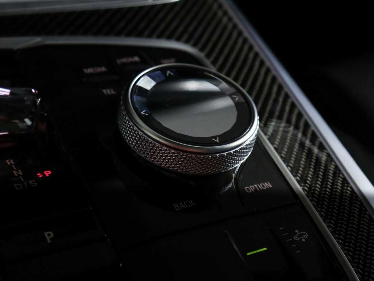 Купить BMW X7 с пробегом. Фото: #32