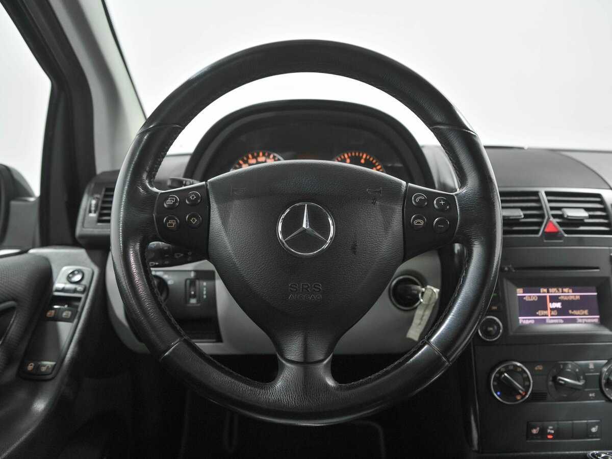 Купить Mercedes-Benz A-Класс с пробегом. Фото: #7