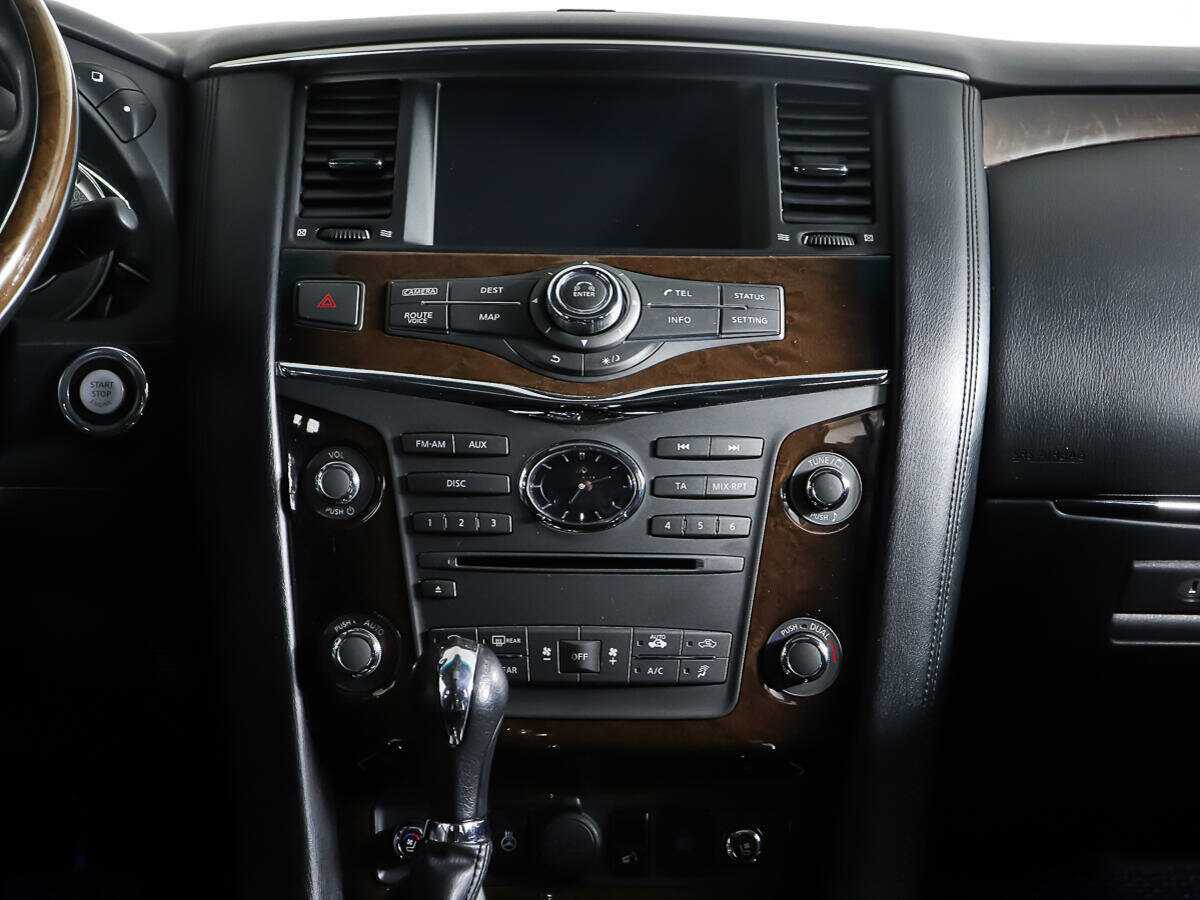 Купить Infiniti QX80 с пробегом. Фото: #11