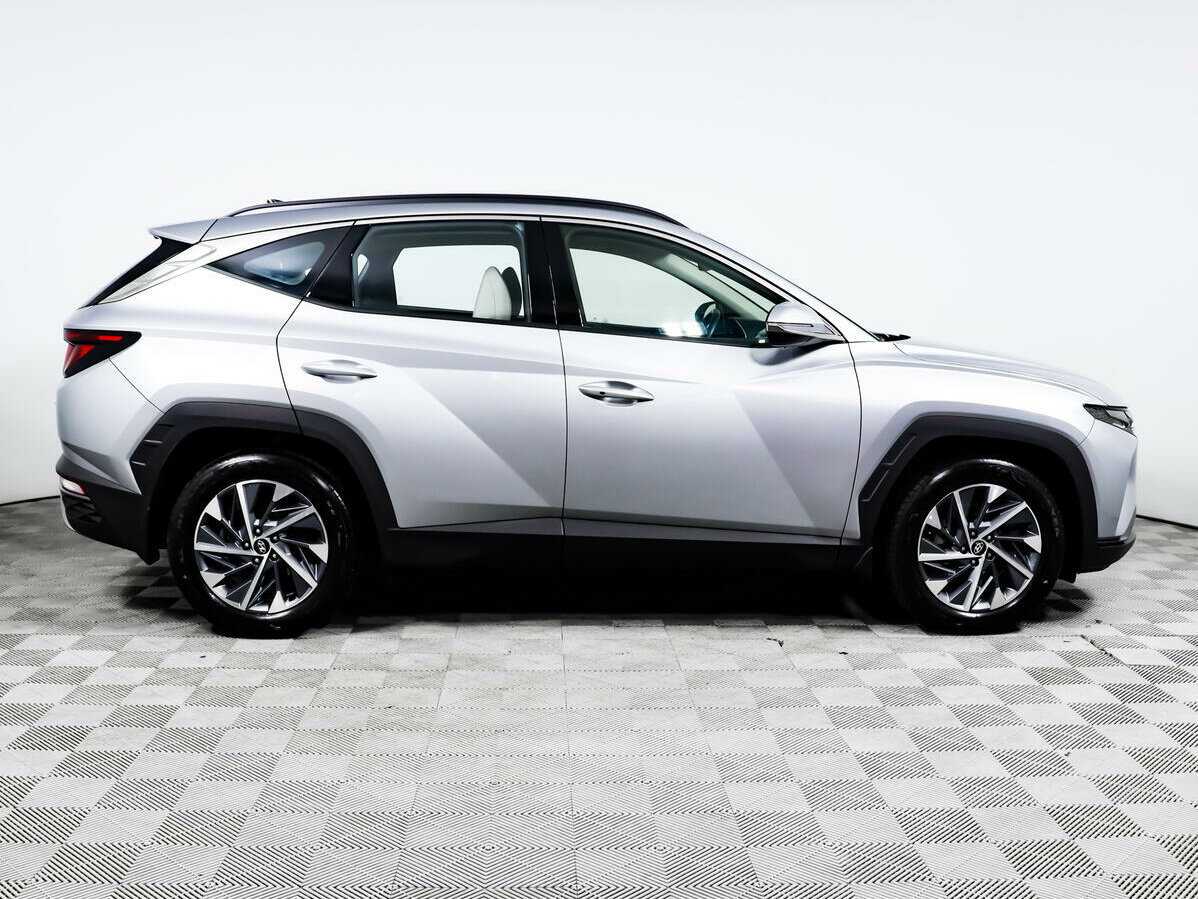 Купить Hyundai Tucson с пробегом. Фото: #3