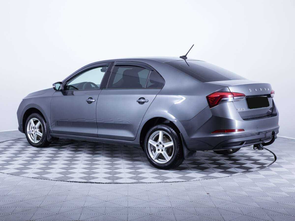 Купить Skoda Rapid с пробегом. Фото: #5