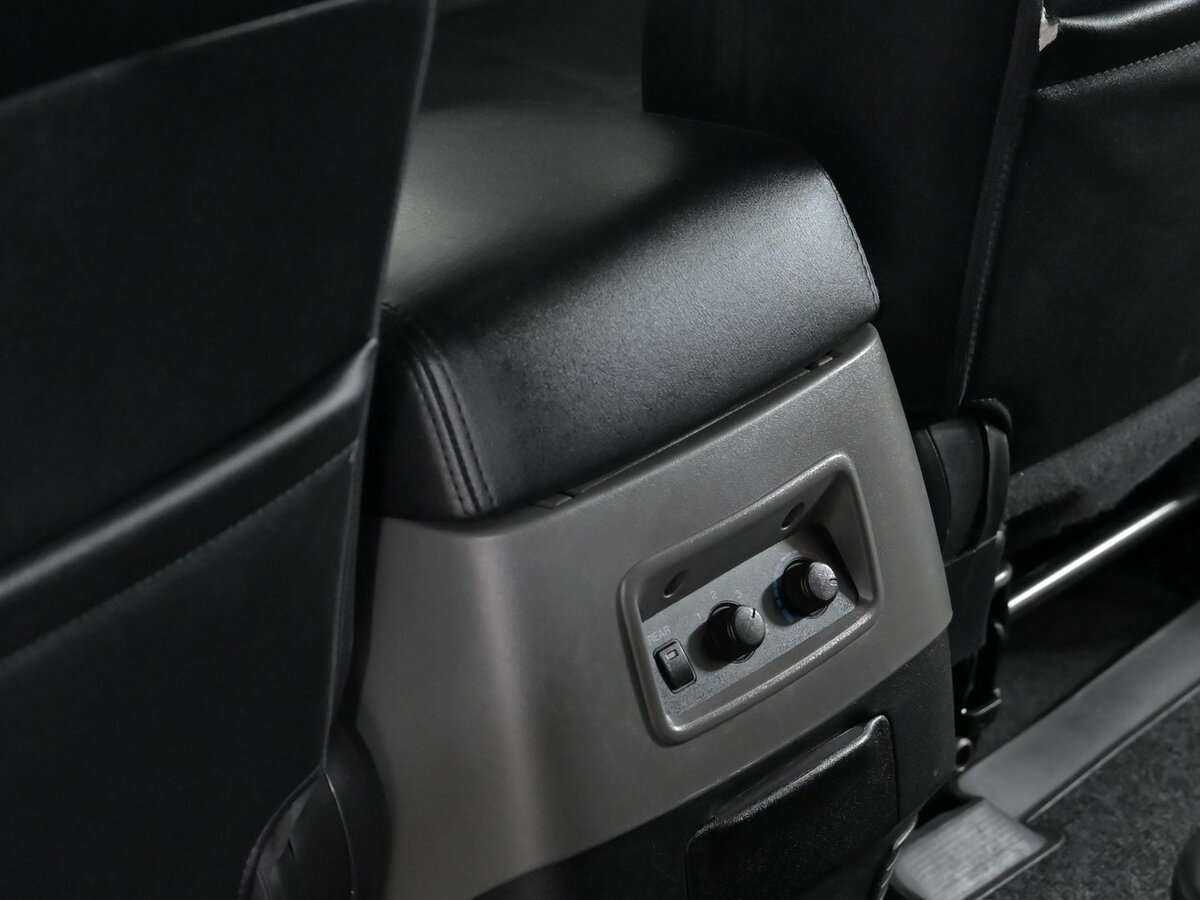 Купить Mitsubishi Pajero с пробегом. Фото: #7