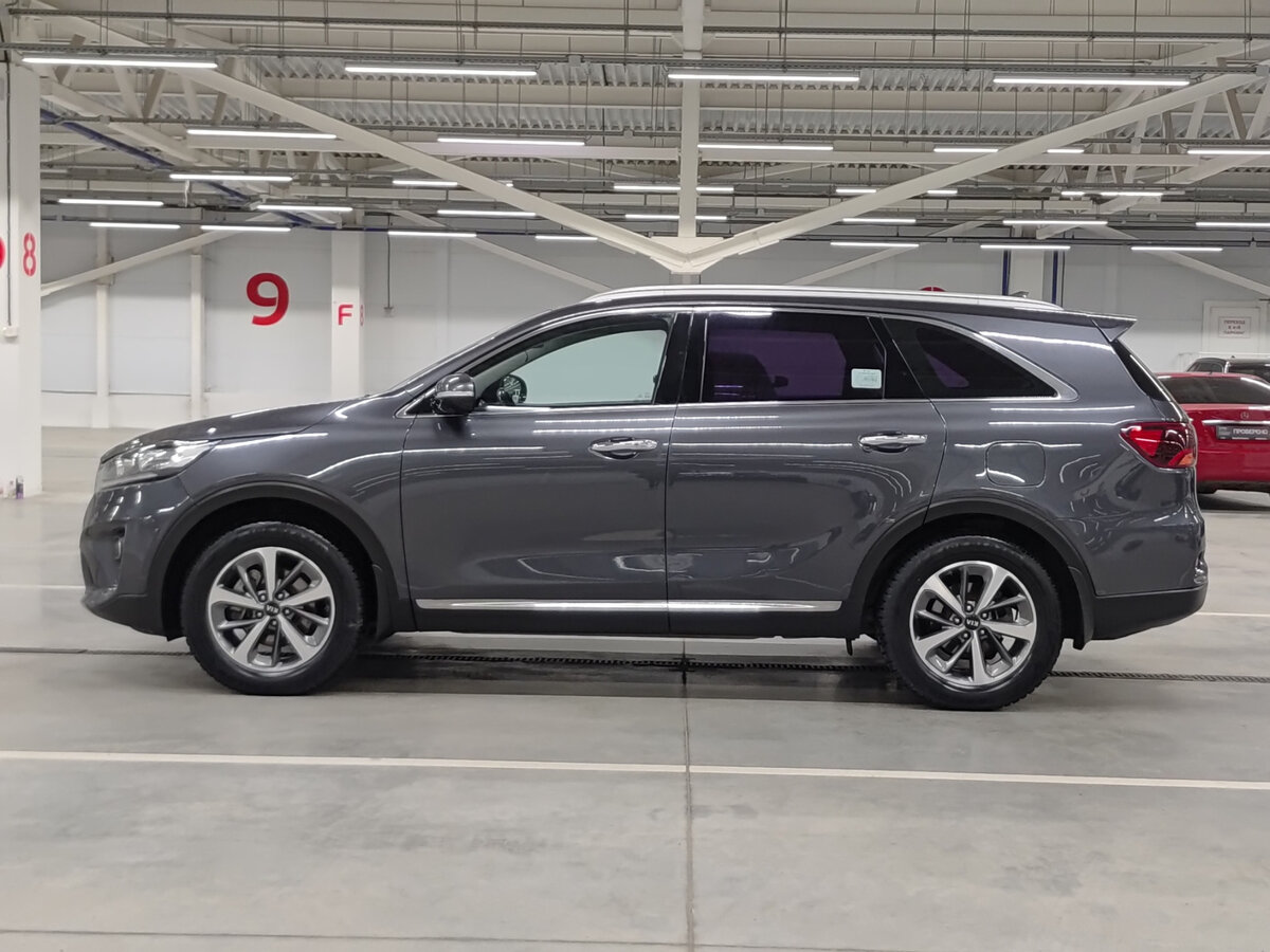 Купить Kia Sorento с пробегом. Фото: #7