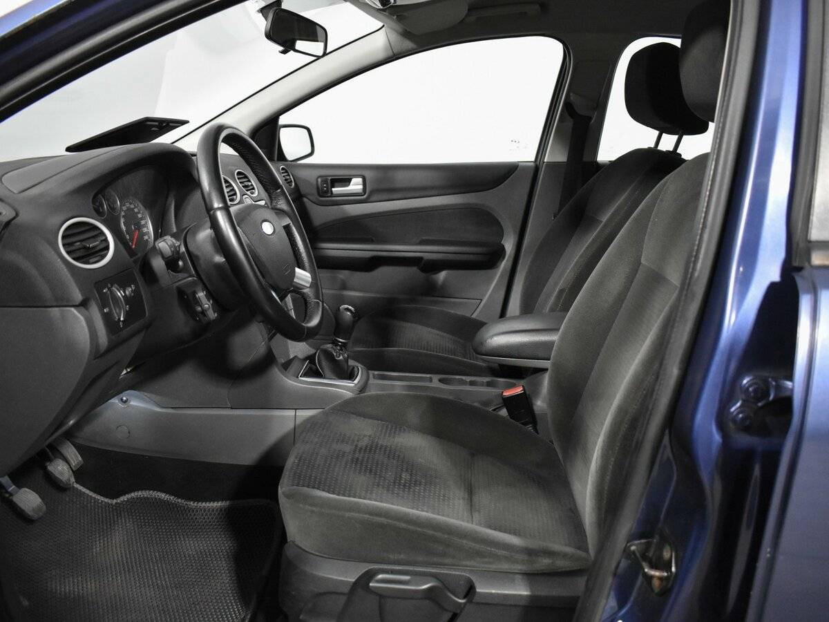 Купить Ford Focus с пробегом. Фото: #5