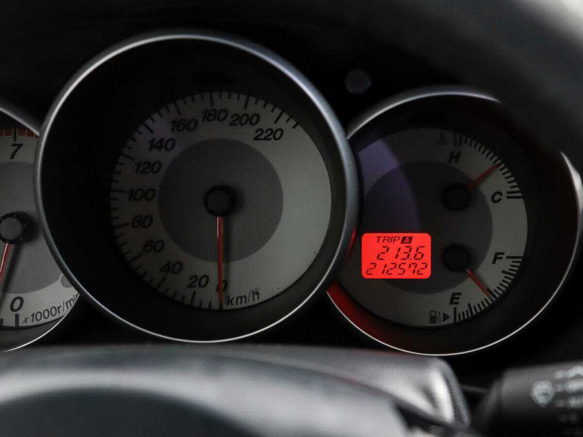 Купить Mazda 3 с пробегом. Фото: #14