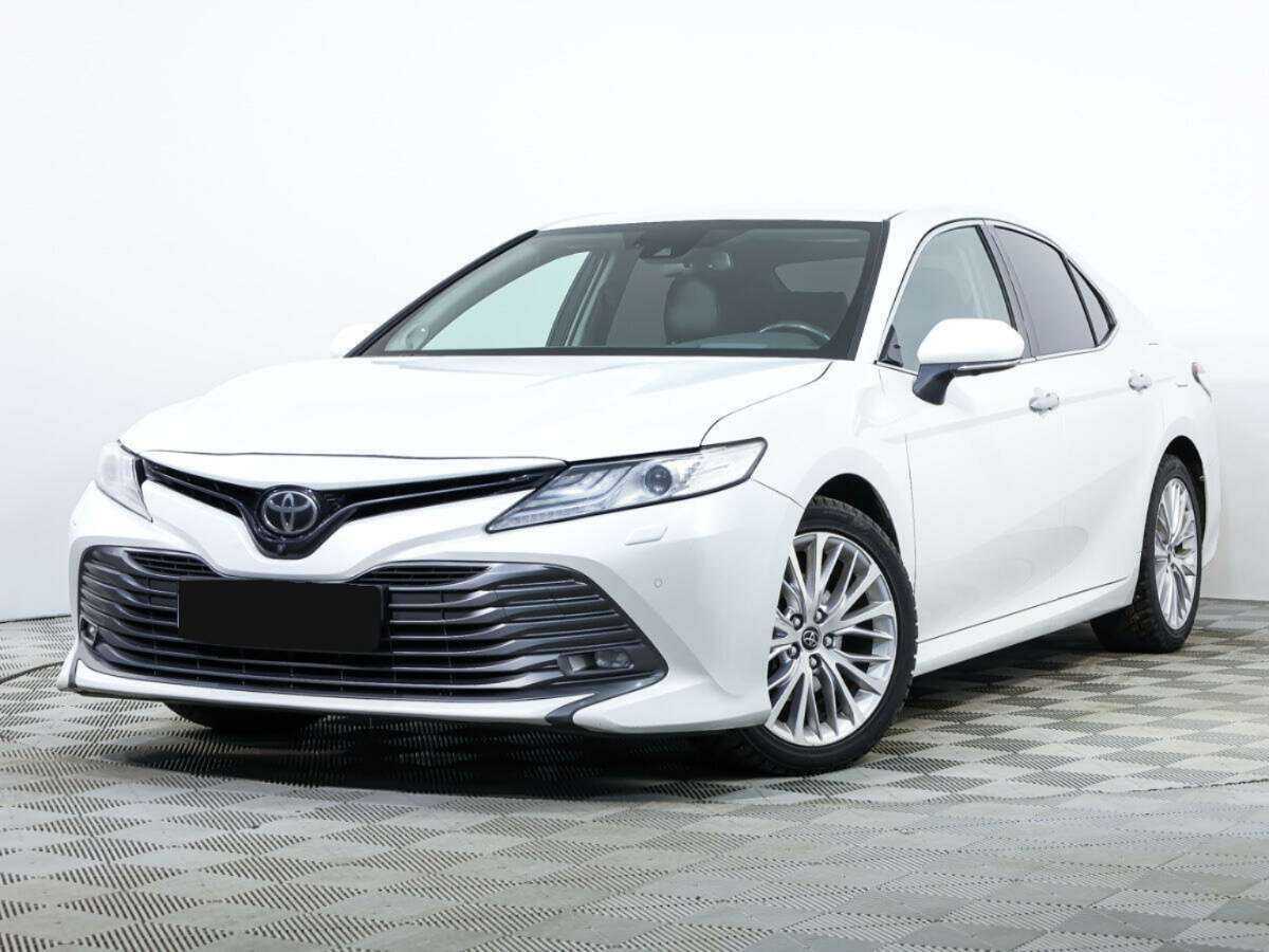 Купить Toyota Camry с пробегом. Фото: #0