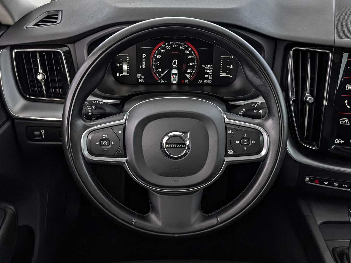 Купить Volvo XC60 с пробегом. Фото: #18