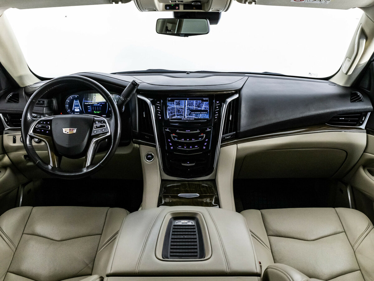 Купить Cadillac Escalade с пробегом. Фото: #9