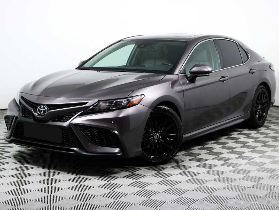 Купить Toyota Camry с пробегом. Посмотреть фото