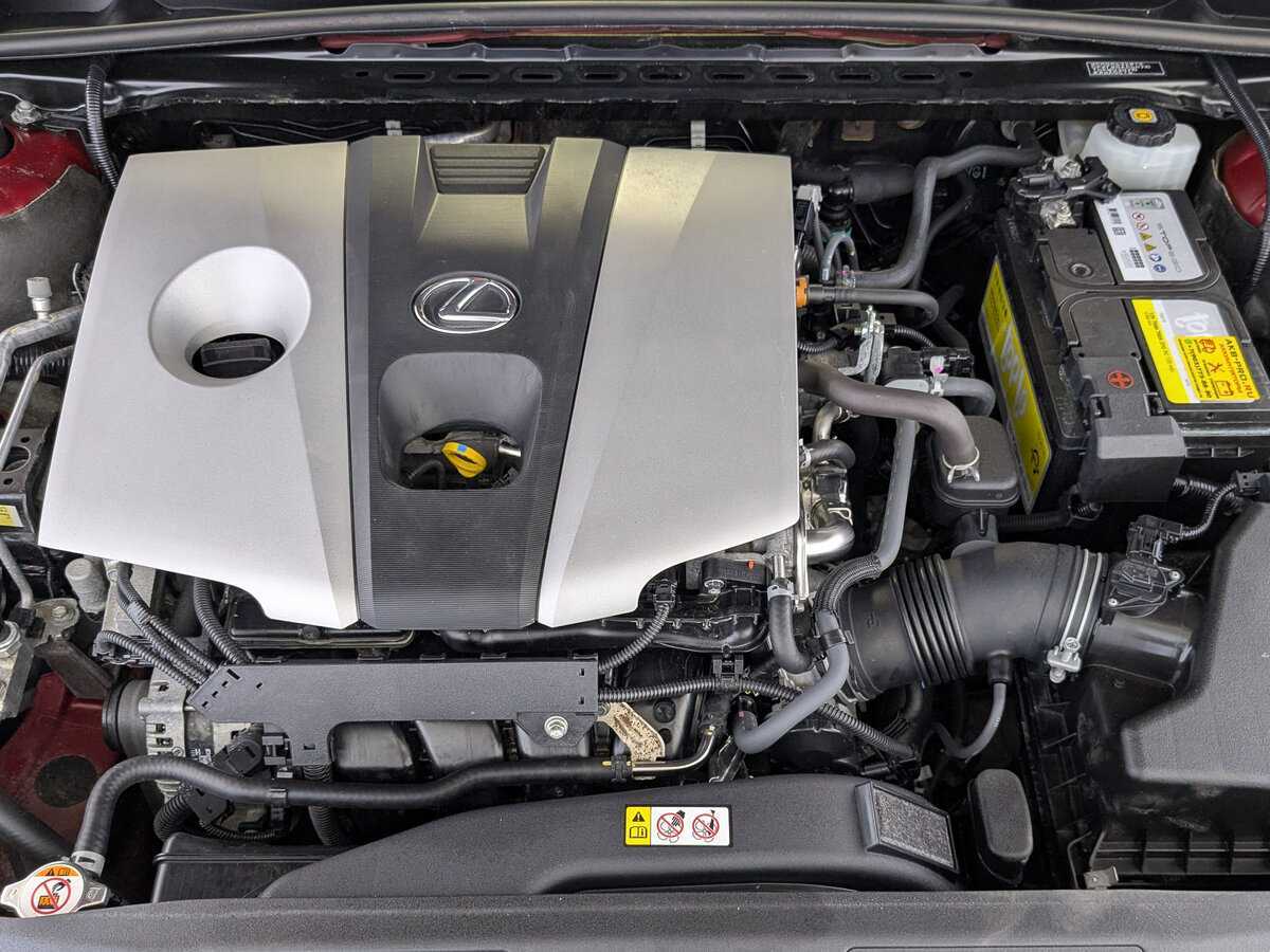 Купить Lexus ES с пробегом. Фото: #8
