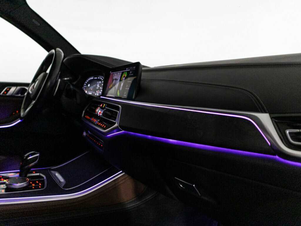 Купить BMW X5 с пробегом. Фото: #28