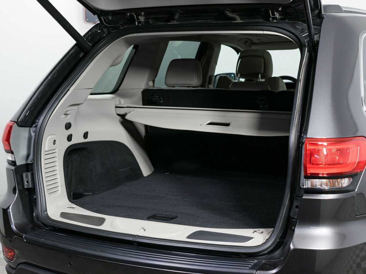 Купить Jeep Grand Cherokee с пробегом. Фото: #8