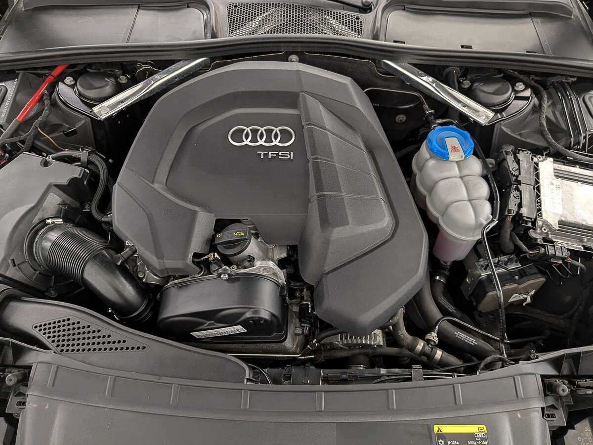Купить Audi A4 с пробегом. Фото: #8