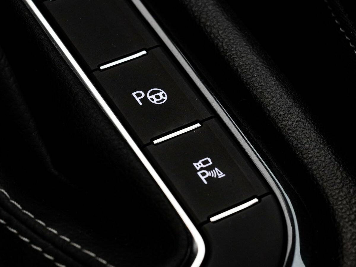 Купить Volkswagen Tiguan с пробегом. Фото: #18