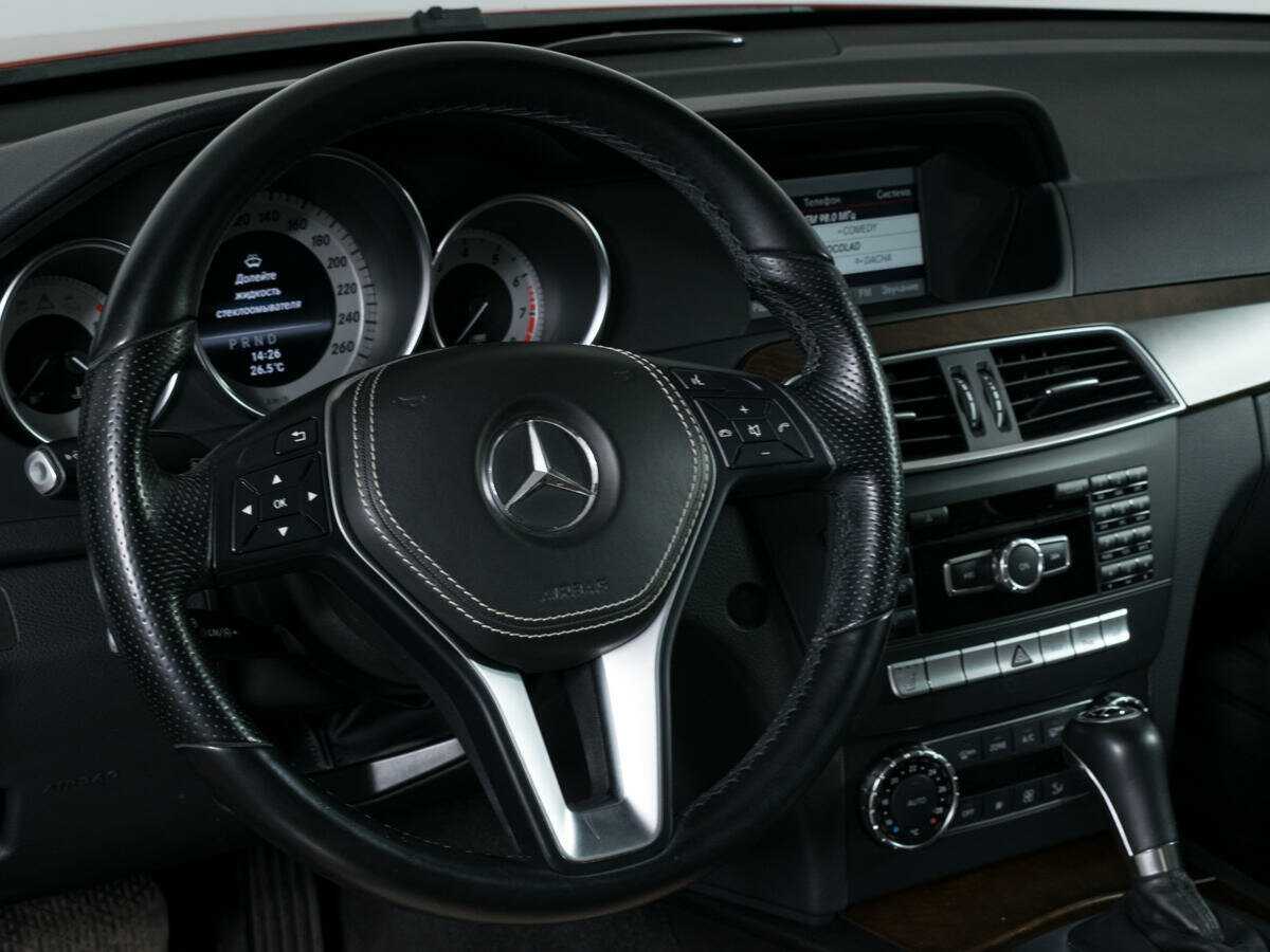 Купить Mercedes-Benz C-Класс с пробегом. Фото: #12