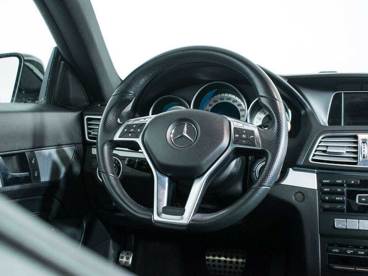 Купить Mercedes-Benz E-Класс с пробегом. Фото: #13