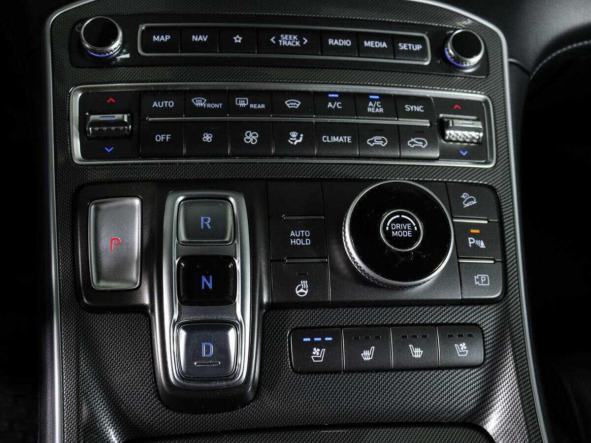 Купить Hyundai Santa Fe с пробегом. Фото: #23