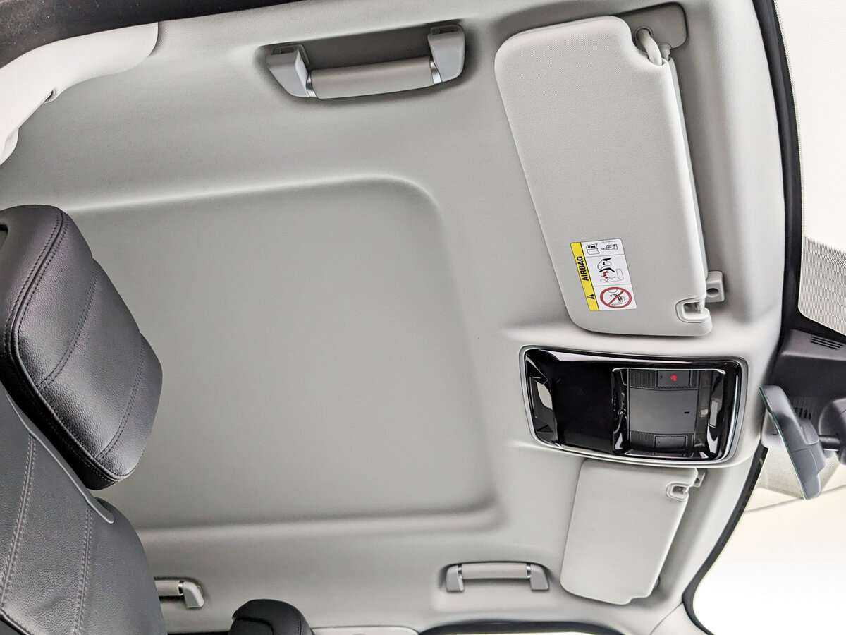Купить Land Rover Range Rover с пробегом. Фото: #18