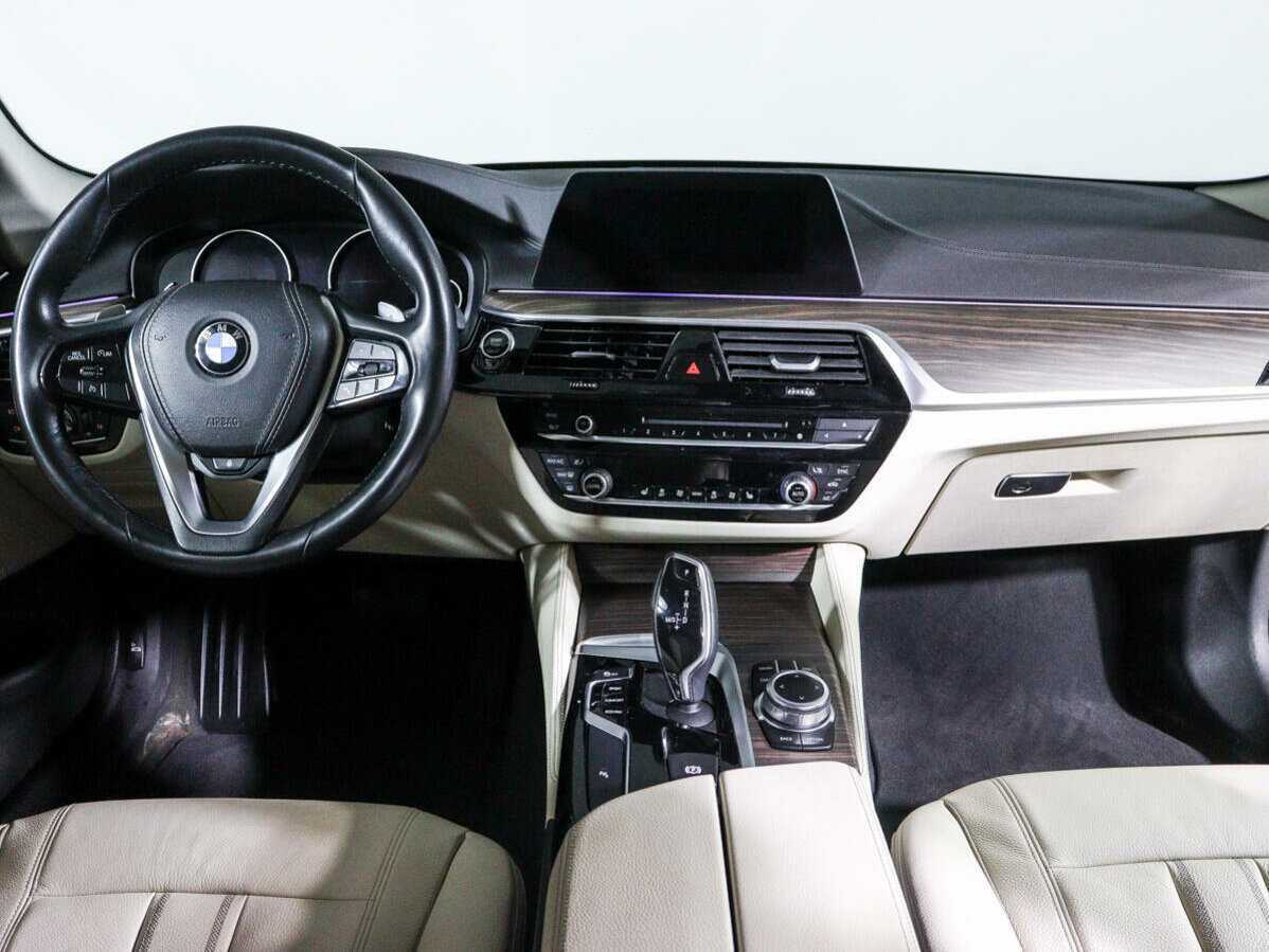 Купить BMW 5 серии с пробегом. Фото: #9