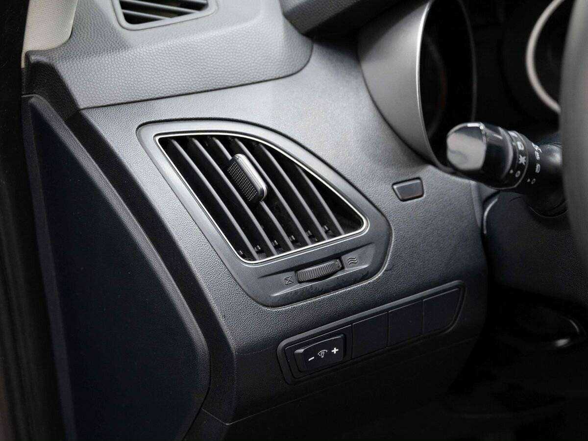 Купить Hyundai ix35 с пробегом. Фото: #15