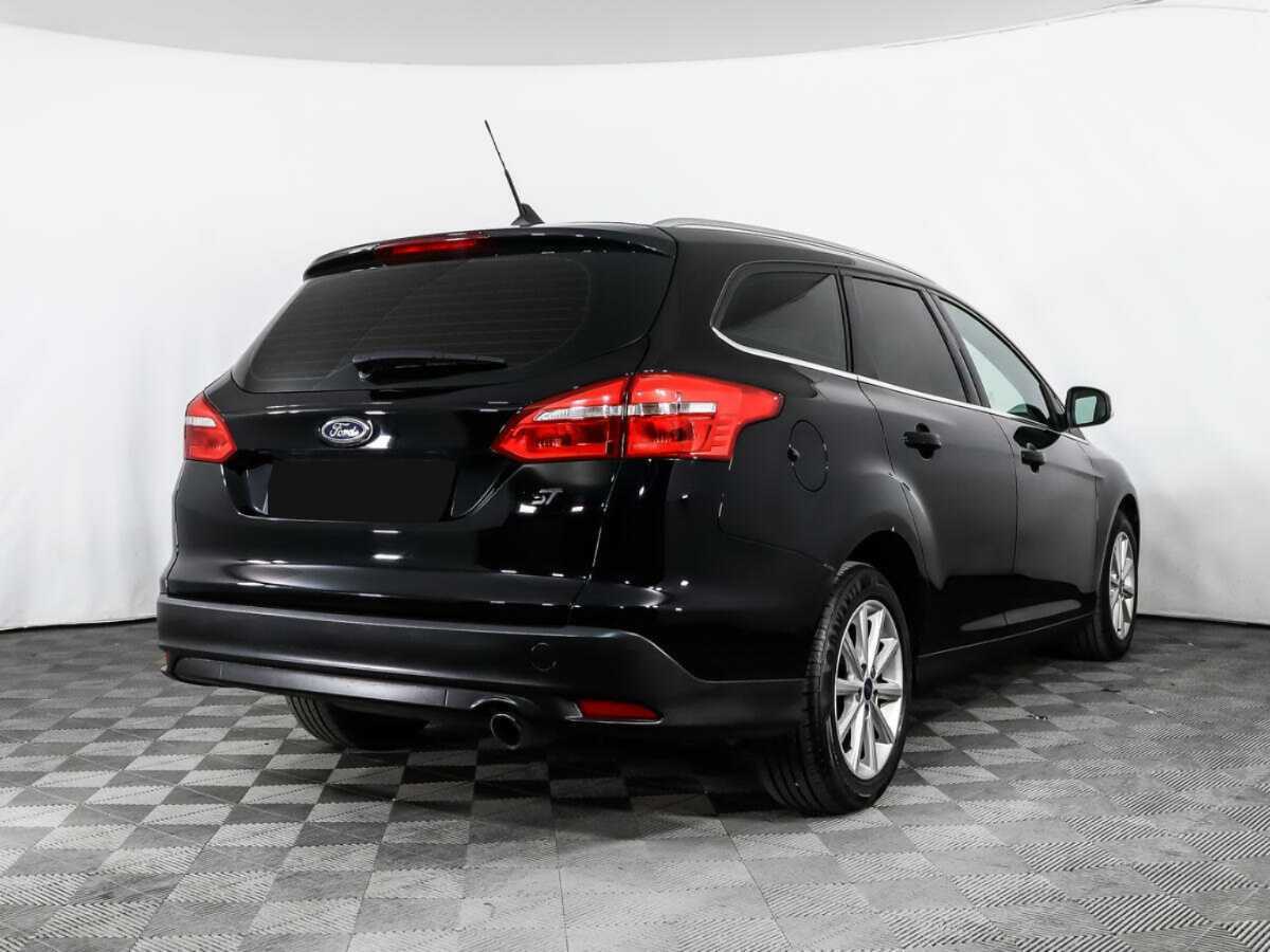 Купить Ford Focus с пробегом. Фото: #4