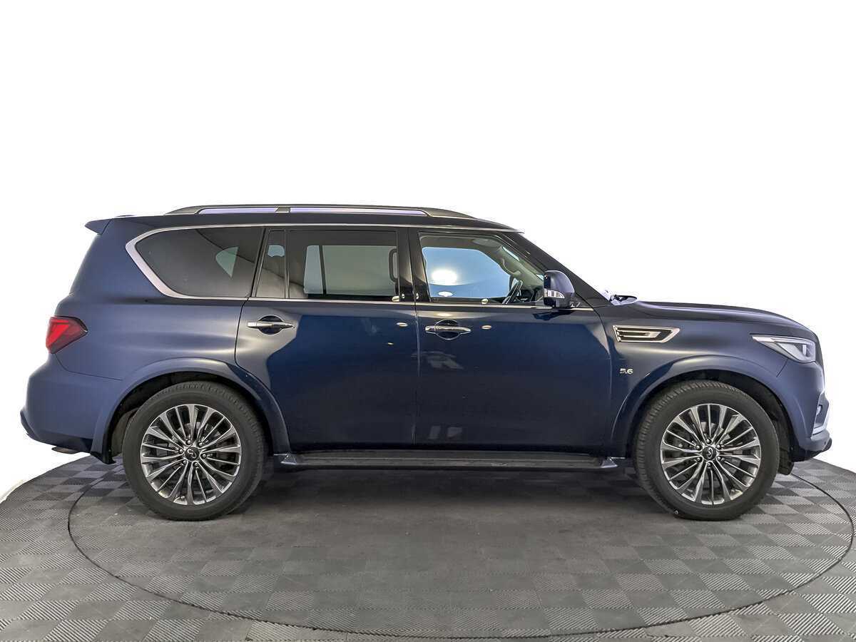Купить Infiniti QX80 с пробегом. Фото: #3