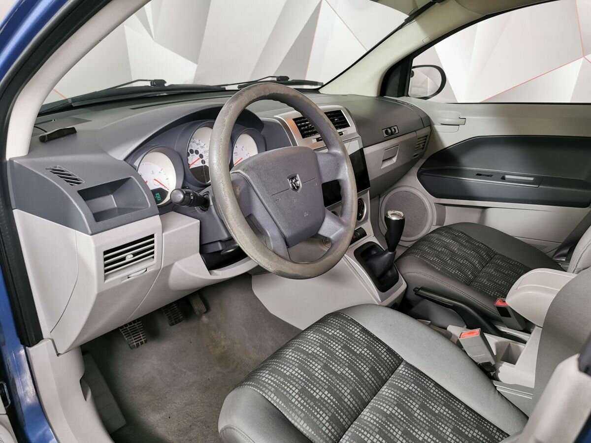 Купить Dodge Caliber с пробегом. Фото: #12