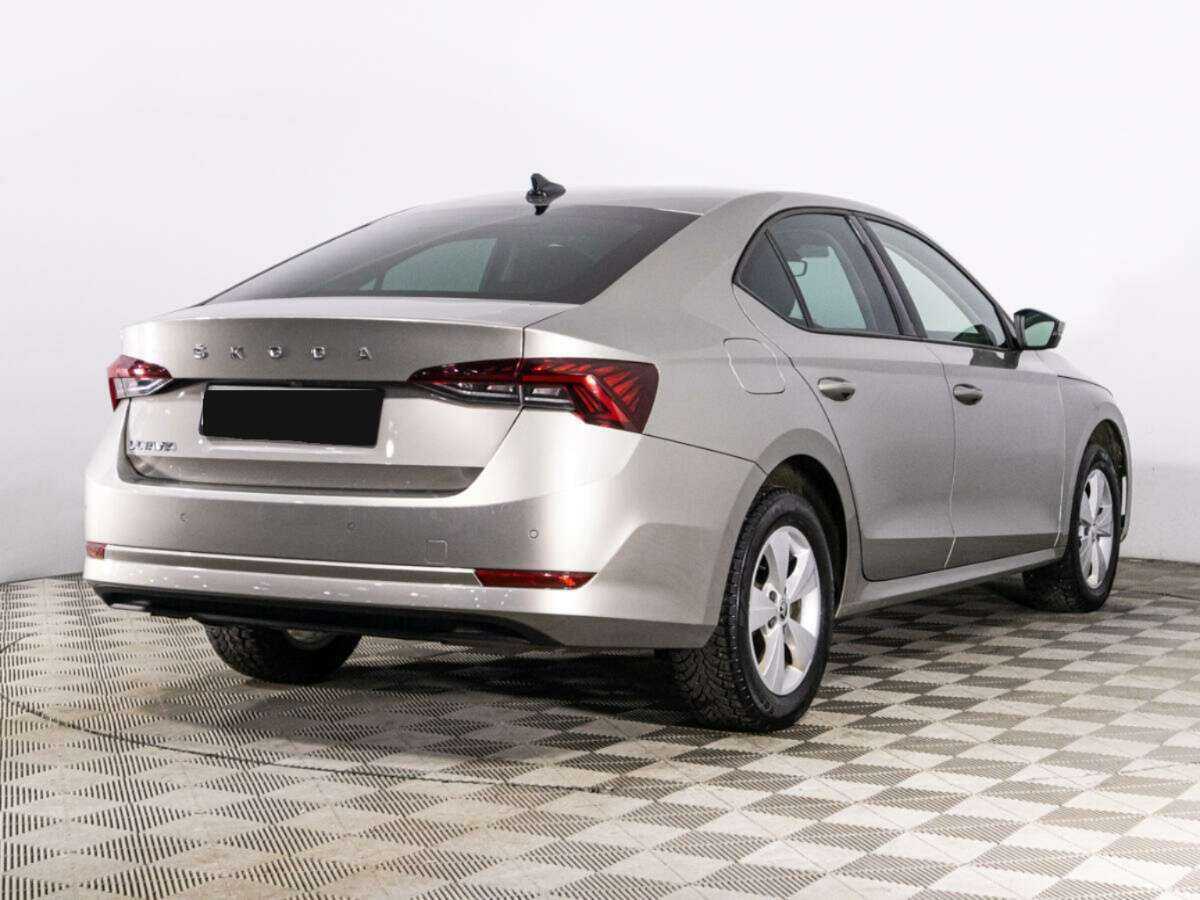 Купить Skoda Octavia с пробегом. Фото: #4