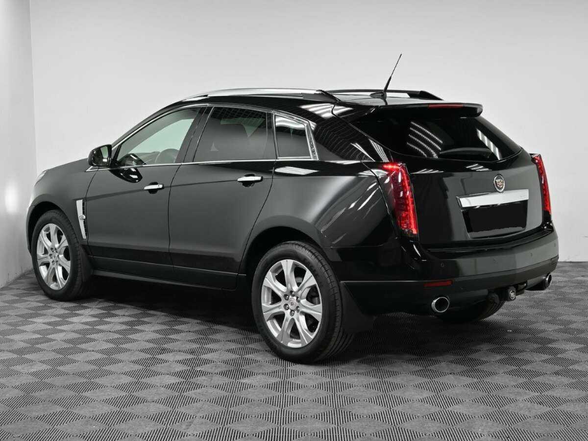 Купить Cadillac SRX с пробегом. Фото: #3
