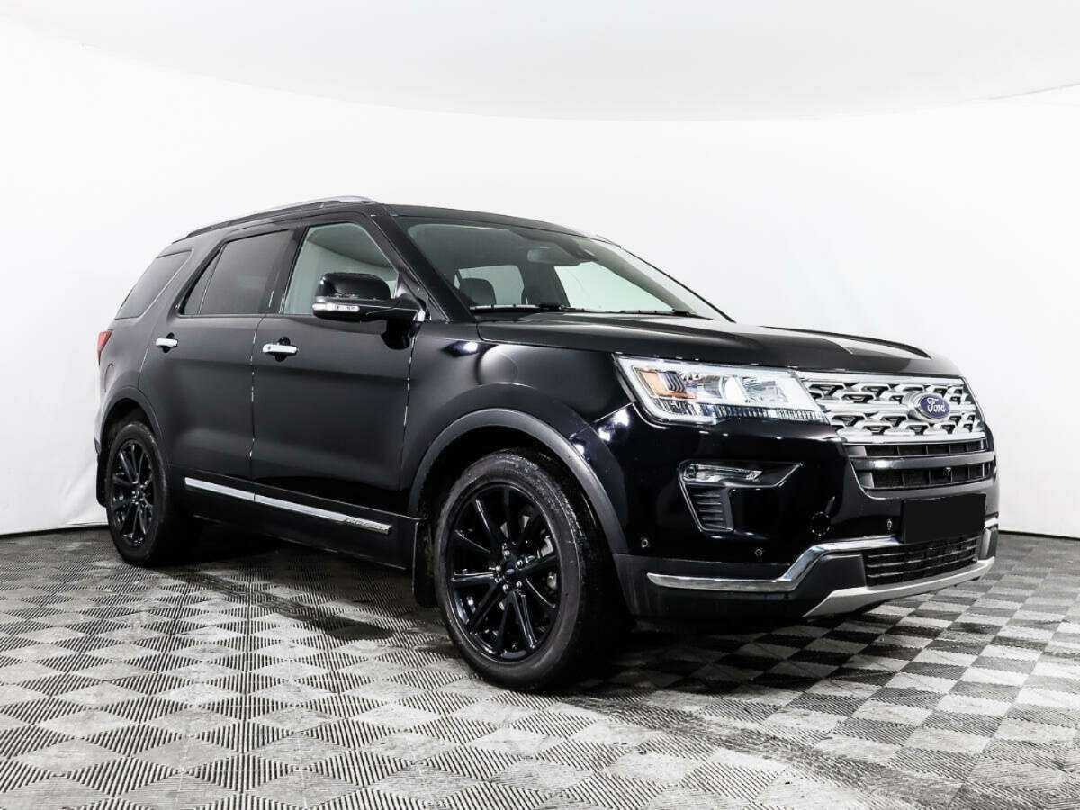 Купить Ford Explorer с пробегом. Фото: #2