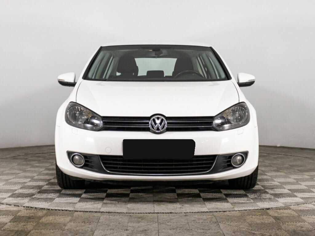 Купить Volkswagen Golf с пробегом. Фото: #1