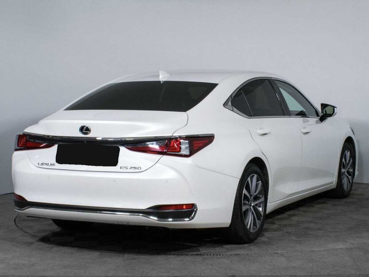 Купить Lexus ES с пробегом. Фото: #4