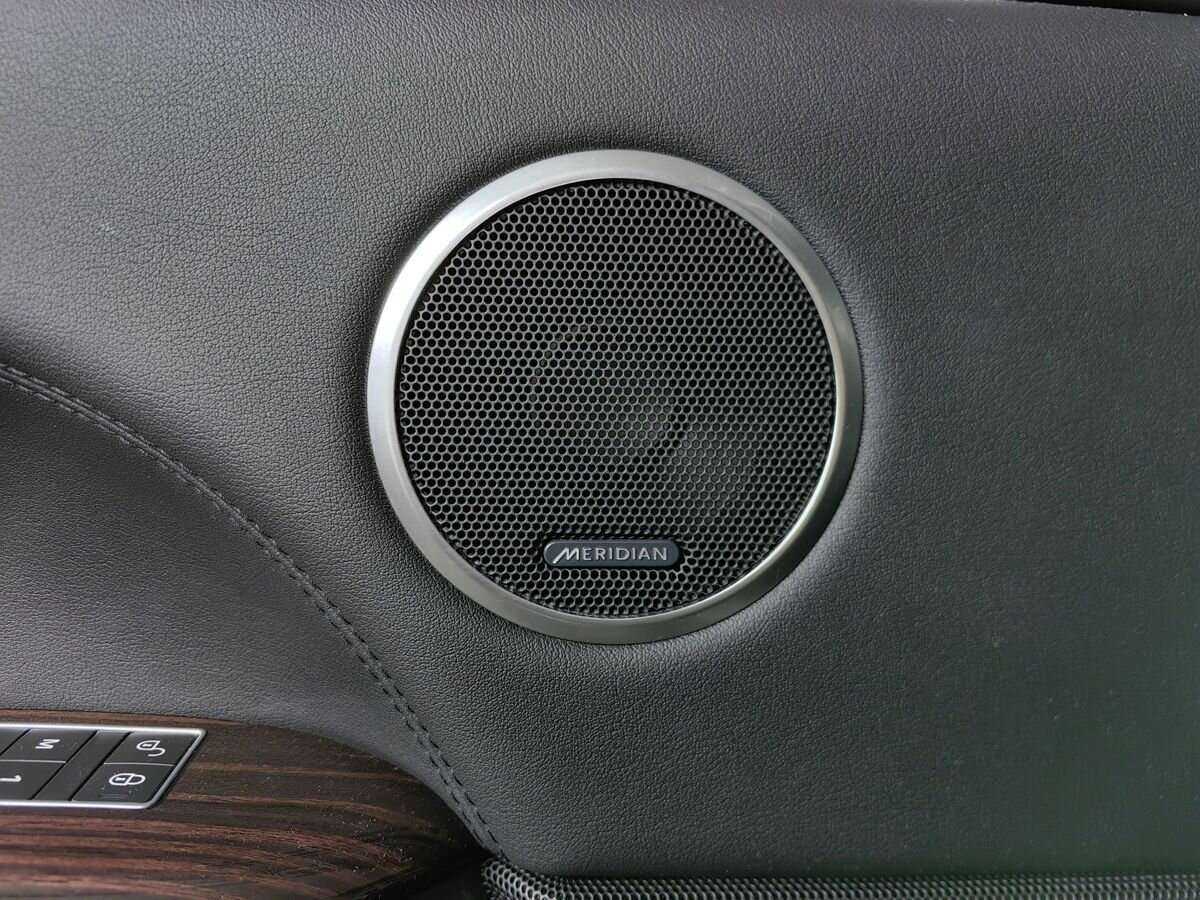 Купить Land Rover Range Rover с пробегом. Фото: #17