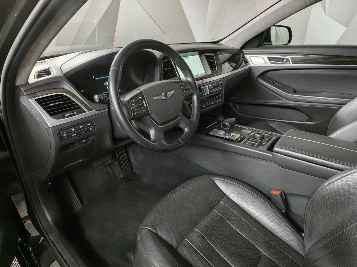 Купить Genesis G80 с пробегом. Фото: #13